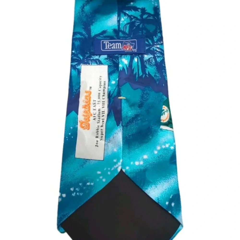 Vintage Miami Dolphins 100% Silk Necktie Mens 57